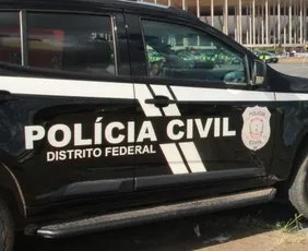 Imagem ilustrativa da imagem Tio de Michelle Bolsonaro é preso suspeito de integrar grupo criminoso