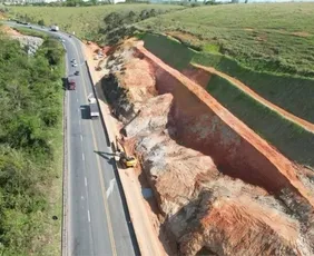 Imagem ilustrativa da imagem Trecho da BR-101 na Serra será totalmente interditado nesta sexta-feira