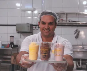 Imagem ilustrativa da imagem Três sorvetes caseiros para saborear nas férias de verão