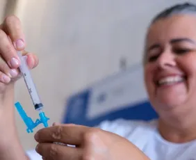 Imagem ilustrativa da imagem Vacina contra a dengue é registrada e será exclusiva do SUS no Brasil