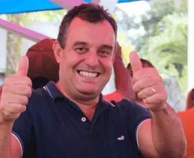 Imagem ilustrativa da imagem Vereador do PL é preso suspeito de apoiar traficantes na construção de barricadas