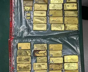 Imagem ilustrativa da imagem Vídeo: Polícia Federal apreende 51kg de ouro em avião privado em Boa Vista