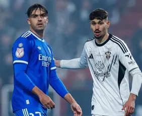 Imagem ilustrativa da imagem Vini 'se esconde' e Arbeloa estreia no Real com queda na Copa do Rei