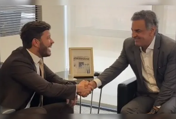 Arnaldinho Borgo e Aécio Neves em Brasília na tarde desta terça-feira (25)