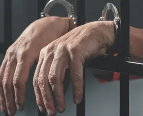 Imagem ilustrativa da imagem 157 homens estão presos por violência doméstica e feminicídio no ES