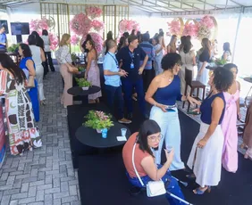 Imagem ilustrativa da imagem 7º Encontro Ases Mulher reúne empresárias, políticas e profissionais na Serra