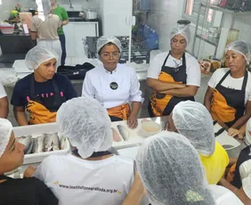 Imagem ilustrativa da imagem A mulher e o mar: Instituto Negralinda abre 520 vagas no Litoral Sul de Pernambuco