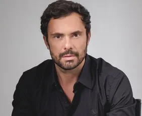 Imagem ilustrativa da imagem Adriano Toloza, o Angélico de 'Três Graças': “Tenho cara de mau”