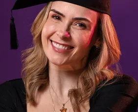 Imagem ilustrativa da imagem Ana Paula Renault confirma favoritismo e vence o BBB 26