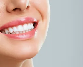 Imagem ilustrativa da imagem Anvisa manda recolher fitas para clareamento dental