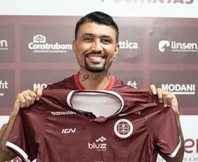 Imagem ilustrativa da imagem Após 18 anos, Kieza volta para a Desportiva