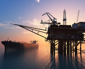 Imagem ilustrativa da imagem Após abrir em alta, preço do petróleo cai, mas ainda segue acima de US$ 100