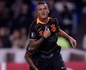 Imagem ilustrativa da imagem Aposta de Diniz abre placar, e Corinthians vence na estreia da Libertadores