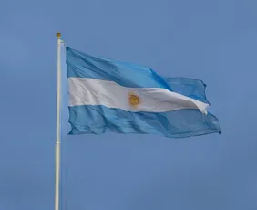 Imagem ilustrativa da imagem Argentina tem nova greve geral em dia de votação de reforma trabalhista no Senado