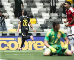 Imagem ilustrativa da imagem Atlético/MG vence na estreia de Domínguez