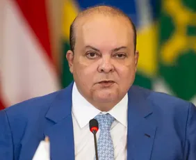 Imagem ilustrativa da imagem Banco Master: CPI quer ouvir o governador Ibaneis Rocha, do DF