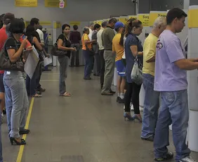 Imagem ilustrativa da imagem Bancos, INSS e Correios não abrem na próxima terça, feriado de Tiradentes