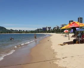 Imagem ilustrativa da imagem Boletim de balneabilidade indica que praias de Vitória estão próprias para o banho