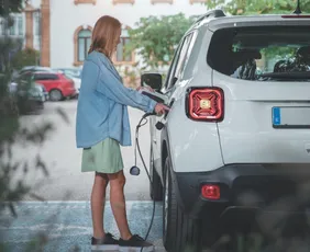 Imagem ilustrativa da imagem Bombeiros querem mudar projeto para carro elétrico
