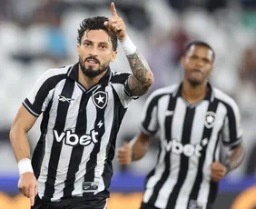 Imagem ilustrativa da imagem Botafogo vence o Mirassol em jogo com bonitos gols no Engenhão