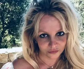 Imagem ilustrativa da imagem Britney Spears é presa na Califórnia por dirigir embriagada, diz site