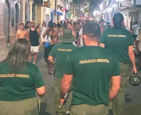 Imagem ilustrativa da imagem Caixa de som em blocos de Carnaval em Vitória pode render multa de R$ 2.719