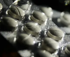 Imagem ilustrativa da imagem Câmara aprova regras para comercialização de remédios em supermercados