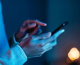 Imagem ilustrativa da imagem Campanha mundial propõe “fevereiro sem celular”