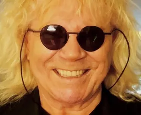 Imagem ilustrativa da imagem Cantor Ovelha é submetido a cirurgia cardíaca de emergência em SP