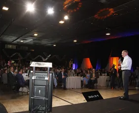 Imagem ilustrativa da imagem Casagrande anuncia mais de R$ 4,8 bilhões em obras no Espírito Santo em 2026