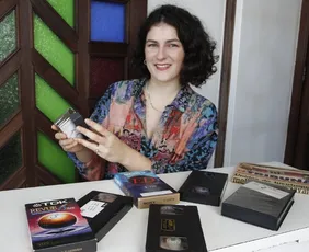 Imagem ilustrativa da imagem 'Castelos de Areia' relata experiência pessoal: "Investiguei a minha família"