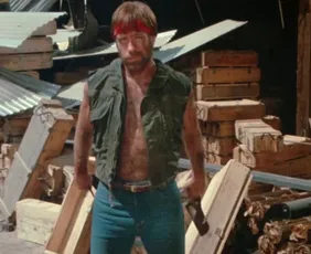Imagem ilustrativa da imagem Chuck Norris: os principais filmes com o mestre das artes marciais e onde assistir