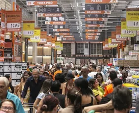 Imagem ilustrativa da imagem Contratação de recém-formados com salário de até R$ 5 mil no ES