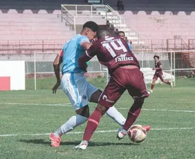 Imagem ilustrativa da imagem Derrota em casa aumenta pressão da Desportiva