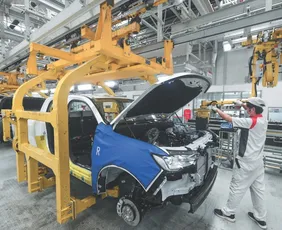 Imagem ilustrativa da imagem ES negocia para a instalação de mais duas montadoras de veículos