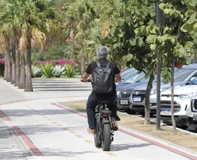 Imagem ilustrativa da imagem Entenda as mudanças no uso de bike elétrica aprovadas pela Câmara de Vitória
