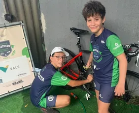 Imagem ilustrativa da imagem Escolinha de Triathlon incentiva cuidado com objetos e ambiente organizado