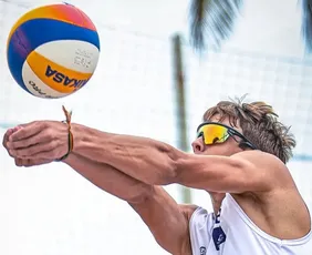 Imagem ilustrativa da imagem Estadual de vôlei de praia sub-19 começa neste sábado