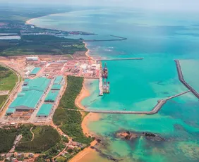 Imagem ilustrativa da imagem Estaleiro no ES vai oferecer 2.500 vagas de emprego com salário de até R$ 30 mil