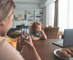Imagem ilustrativa da imagem Exposição de filhos nas redes pode facilitar crimes