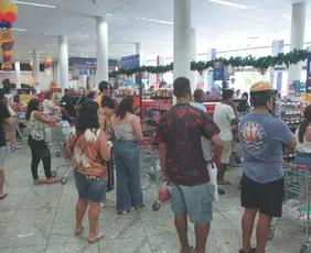 Imagem ilustrativa da imagem Fechados aos domingos, supermercados vão reforçar equipes aos sábados e segundas