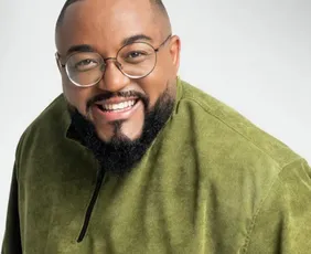 Imagem ilustrativa da imagem Folia em Vitória vai ter trios e shows nacionais. Veja a programação