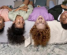 Imagem ilustrativa da imagem Geração Z prefere dormir bem do que fazer sexo, aponta pesquisa