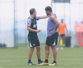 Imagem ilustrativa da imagem Grêmio e Galo duelam em meio a decisões pelos Estaduais