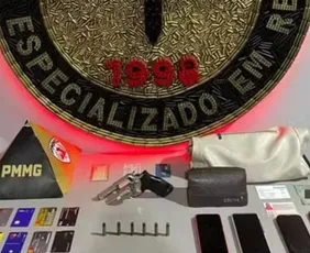 Imagem ilustrativa da imagem Idosa e inquilino são resgatados em porta-malas após sequestro de 12h no RJ