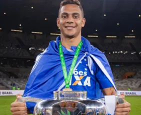 Imagem ilustrativa da imagem Jogador é preso em bloco de Carnaval de BH um dia após enfrentar Atlético