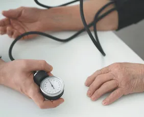 Imagem ilustrativa da imagem Justiça decreta a prisão de falsa médica no ES