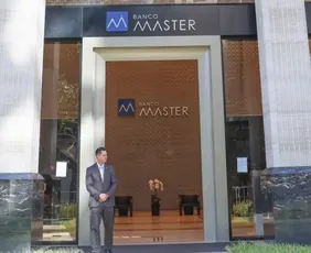 Imagem ilustrativa da imagem Justiça determina que INSS deposite consignados do Master em conta judicial