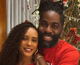 Imagem ilustrativa da imagem Lázaro Ramos diz que 'marca hora para transar' com Taís Araújo