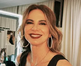 Imagem ilustrativa da imagem Luciana Gimenez nega ligação com Epstein após ter nome associado ao bilionário